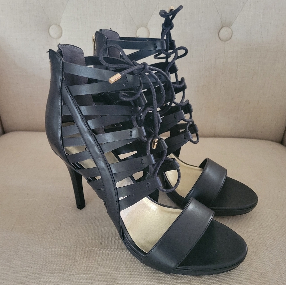 Guess DAWNE2 black strappy high heels lace up sandals open toe sz 8 NEW